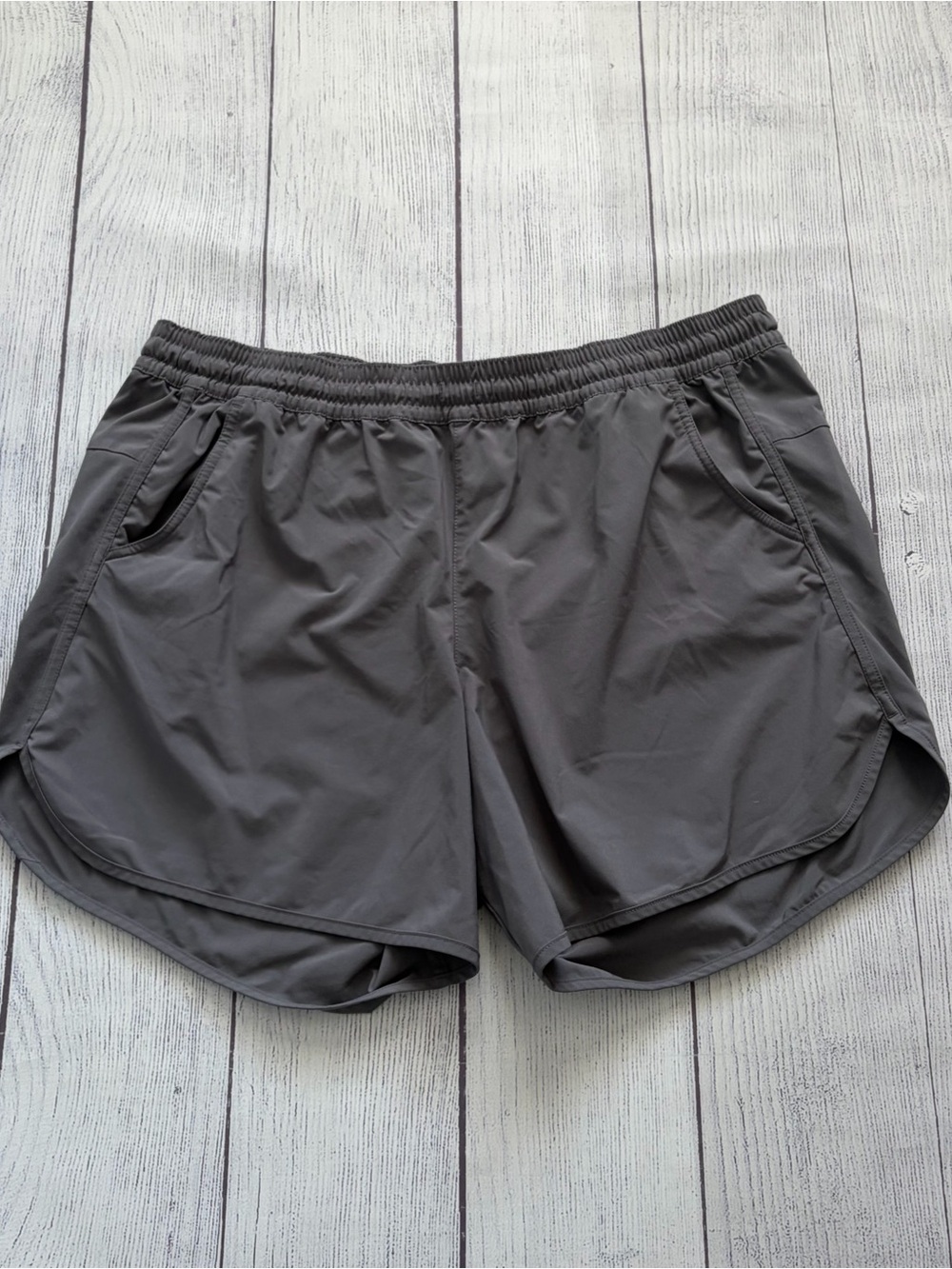 Columbia Bogata Grey Active Shorts Size 2X